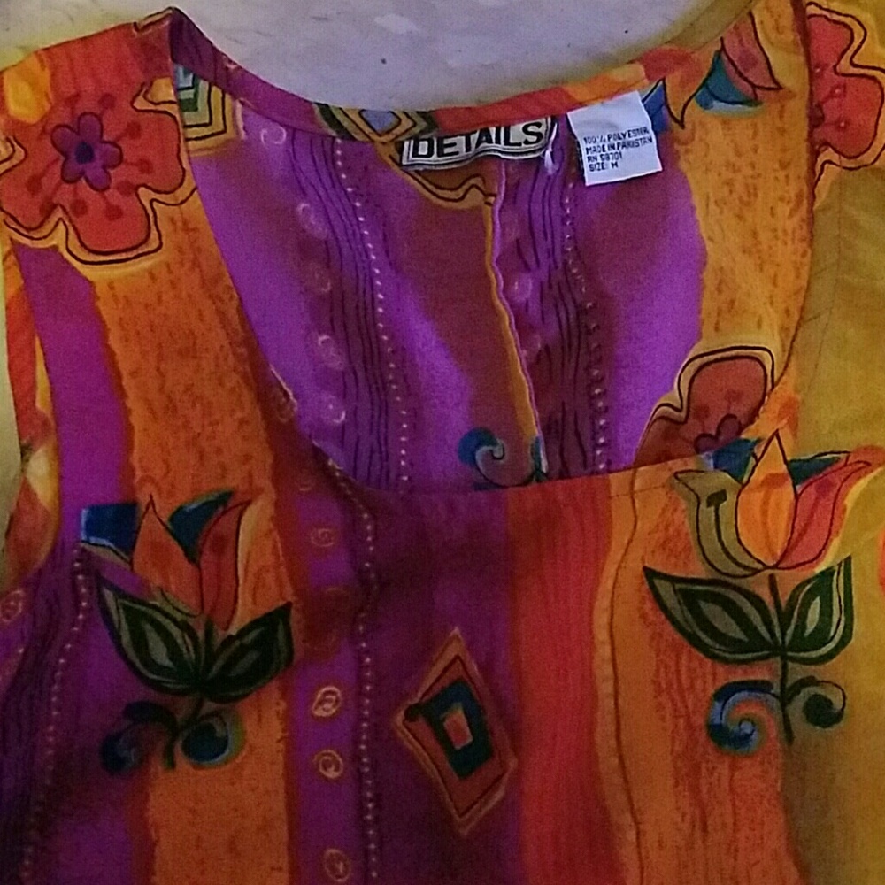 Dress - Picture 3 of 3